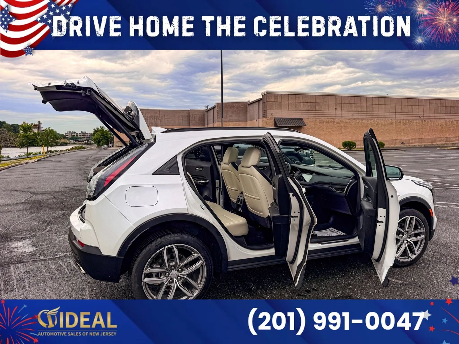 Used 2023 Cadillac XT4 Sport AWD/4WD image 9