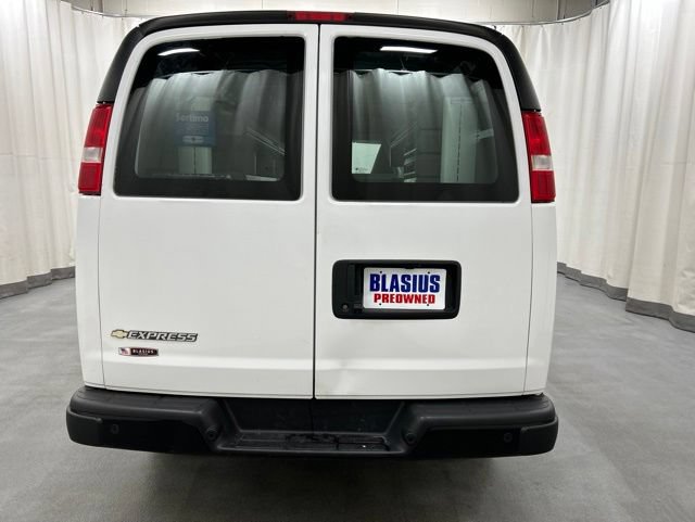 Used 2022 Chevrolet Express 2500 w/ Safety Package RWD image 18