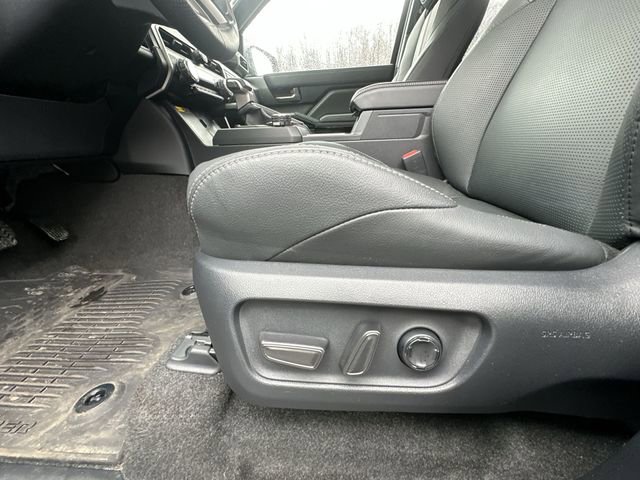 Certified 2025 Toyota 4Runner Limited image 15