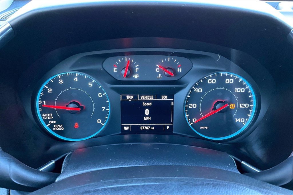 Used 2018 Chevrolet Equinox LT FWD image 13