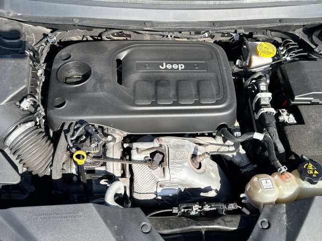 Used 2020 Jeep Cherokee High Altitude AWD/4WD image 26