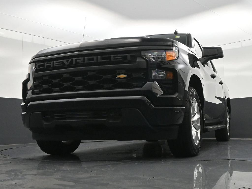 Used 2024 Chevrolet Silverado 1500 Custom RWD image 30