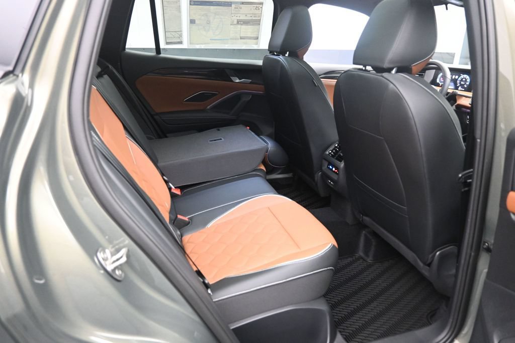 New 2026 Volkswagen Tiguan SEL R-Line AWD/4WD image 26