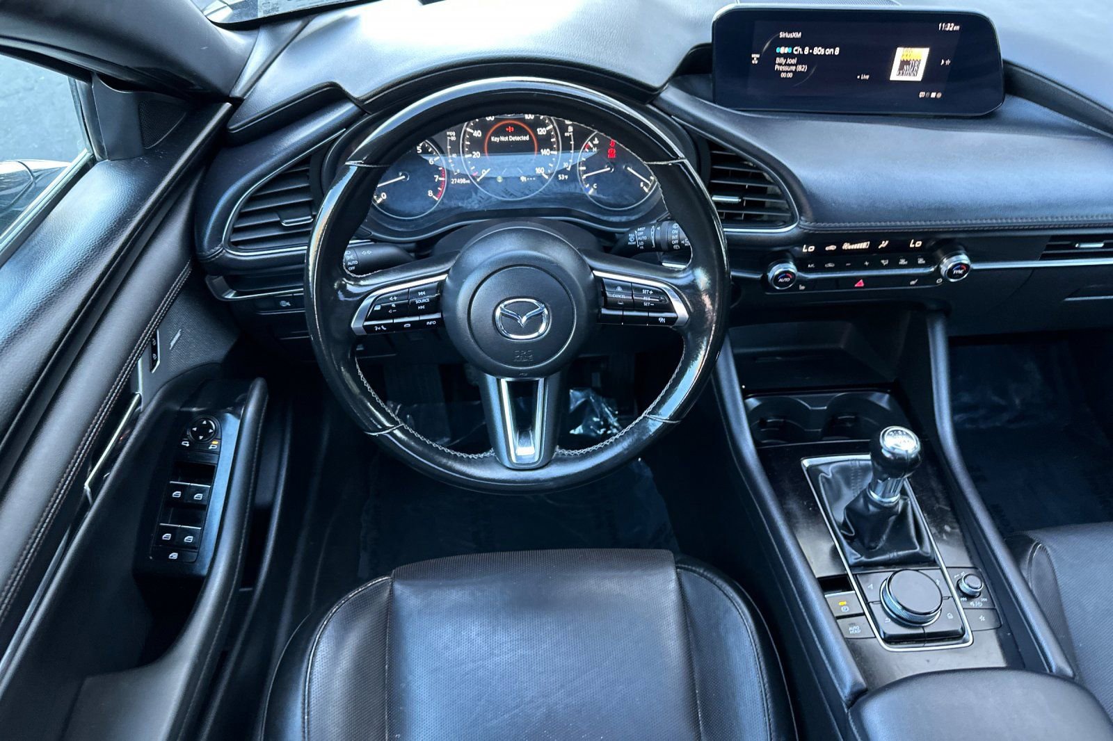 Used 2025 MAZDA MAZDA3 2.5 S Hatchback w/ Premium Pkg image 16