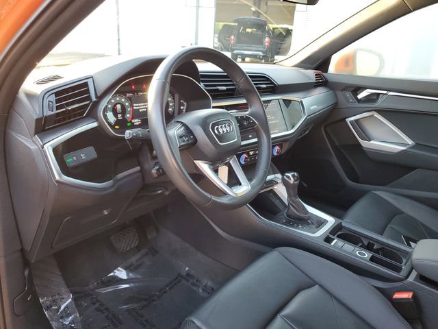 Used 2025 Audi Q3 2.0T Premium image 19