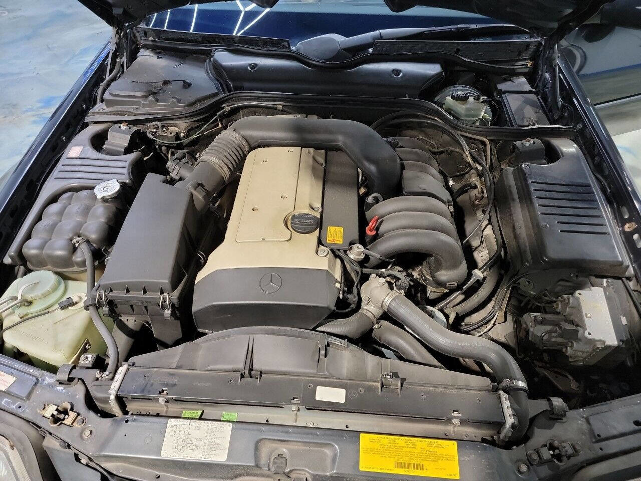 Used 1995 Mercedes-Benz SL 320 image 23