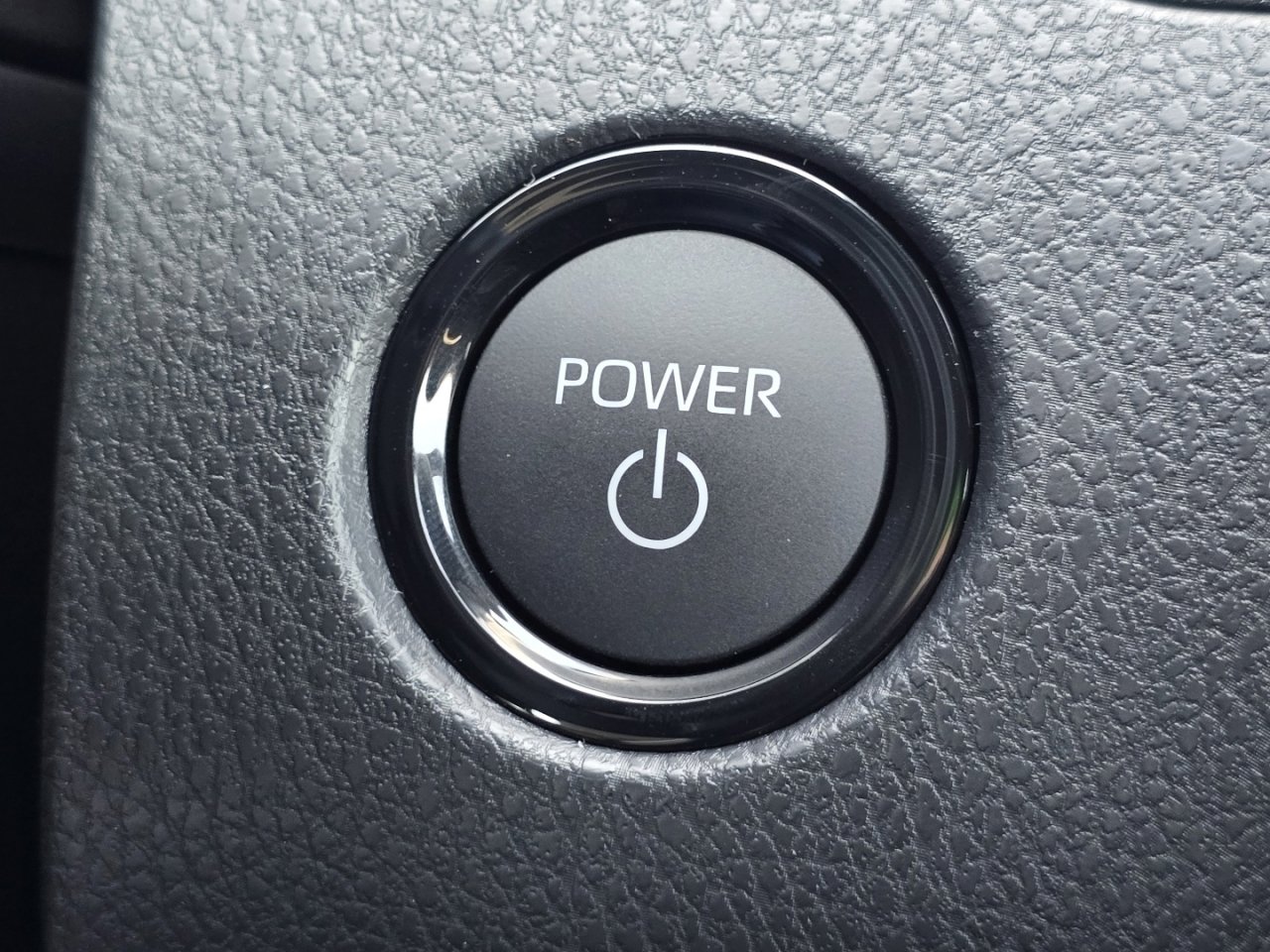 New 2026 Toyota Camry SE FWD image 29
