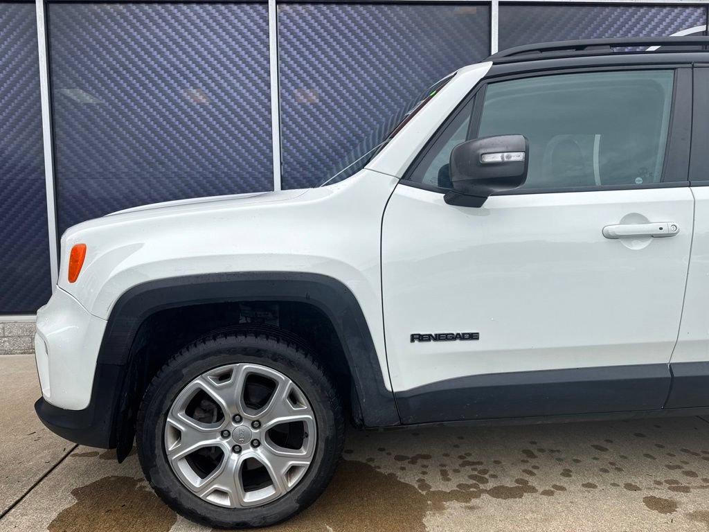 Used 2020 Jeep Renegade Limited w/ UConnect 8.4 Nav Group AWD/4WD image 16