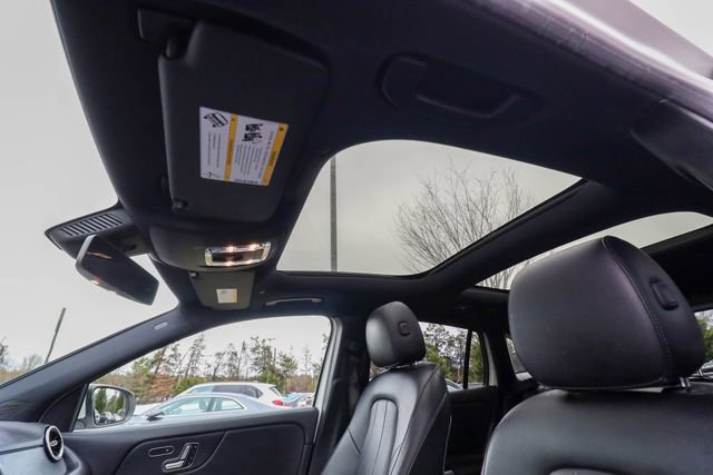 Used 2021 Mercedes-Benz GLA 250 4MATIC image 35