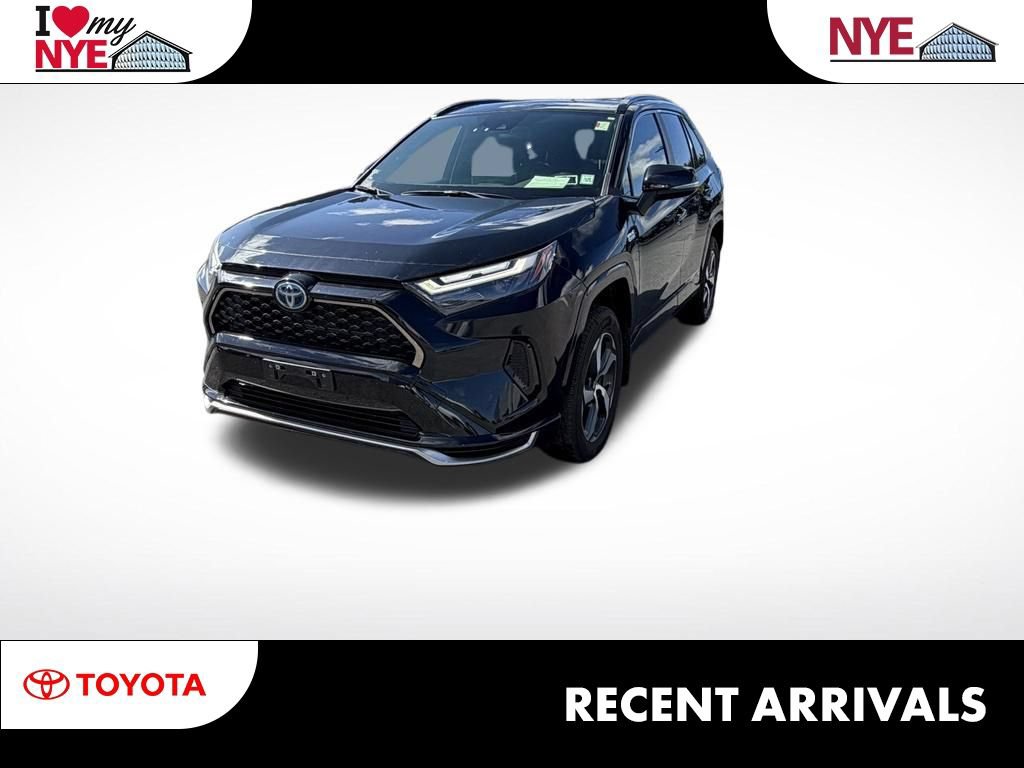 Used 2023 Toyota RAV4 SE w/ Weather & Moonroof Package AWD/4WD 360° Tour