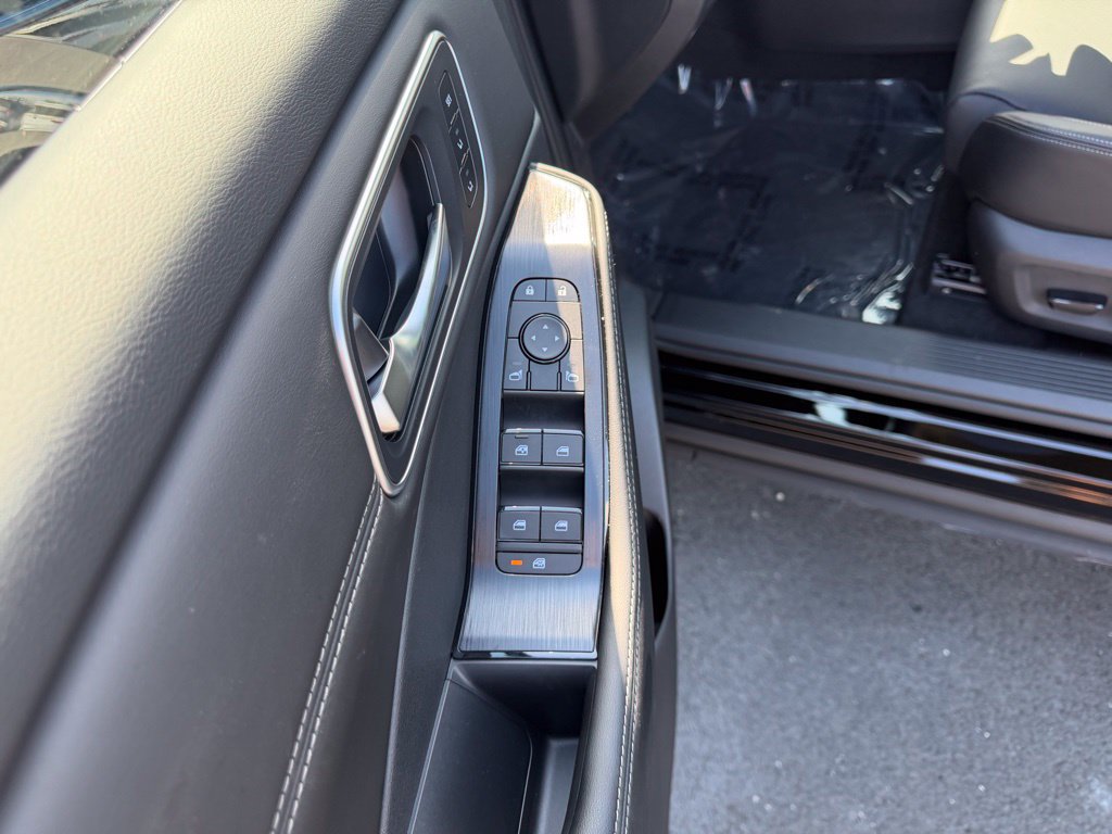 New 2026 Nissan Rogue Platinum AWD/4WD image 14
