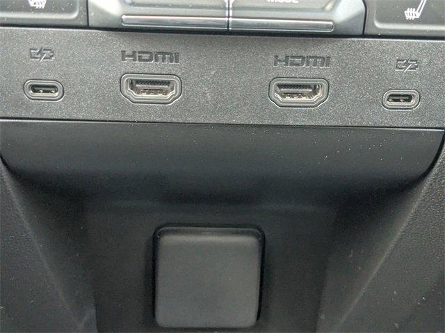 New 2026 GMC Yukon Elevation w/ Elevation Premium Package image 18