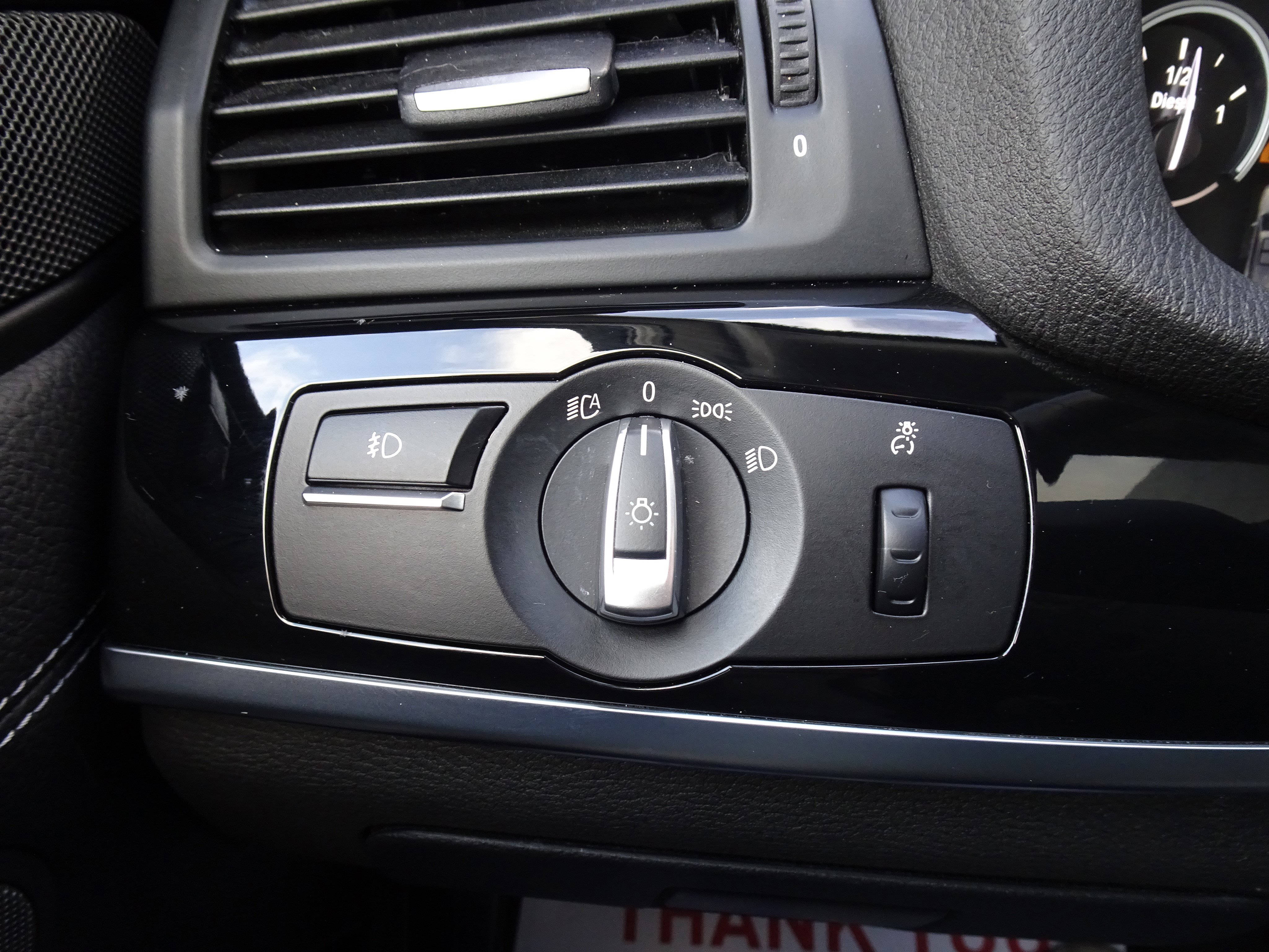 Used 2016 BMW X3 xDrive28d image 28