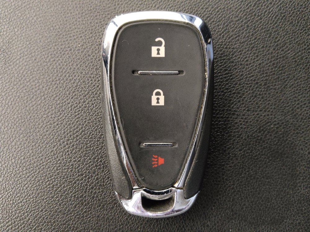 Used 2020 Chevrolet Equinox LT image 32