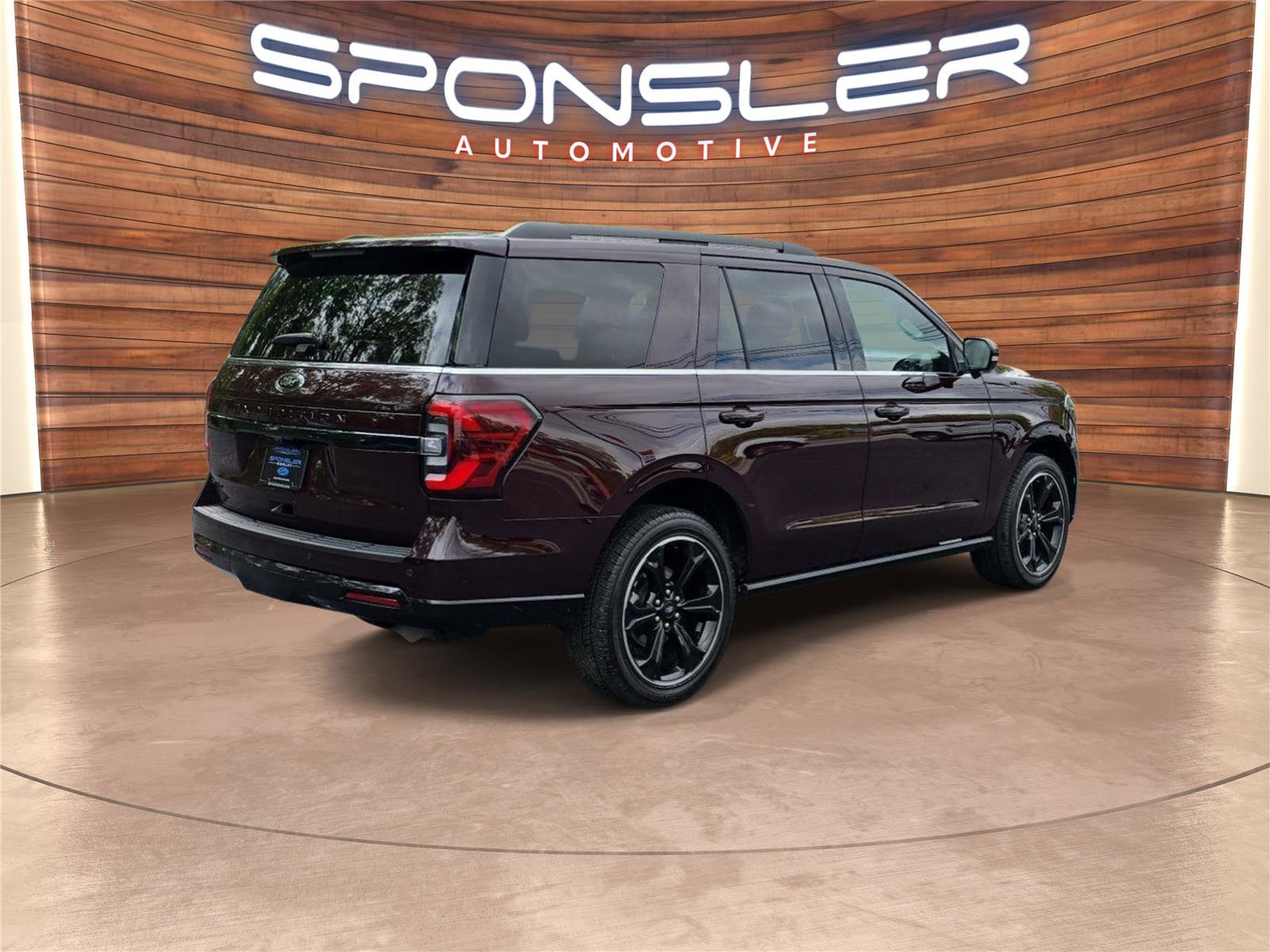 Used 2023 Ford Expedition Limited image 7