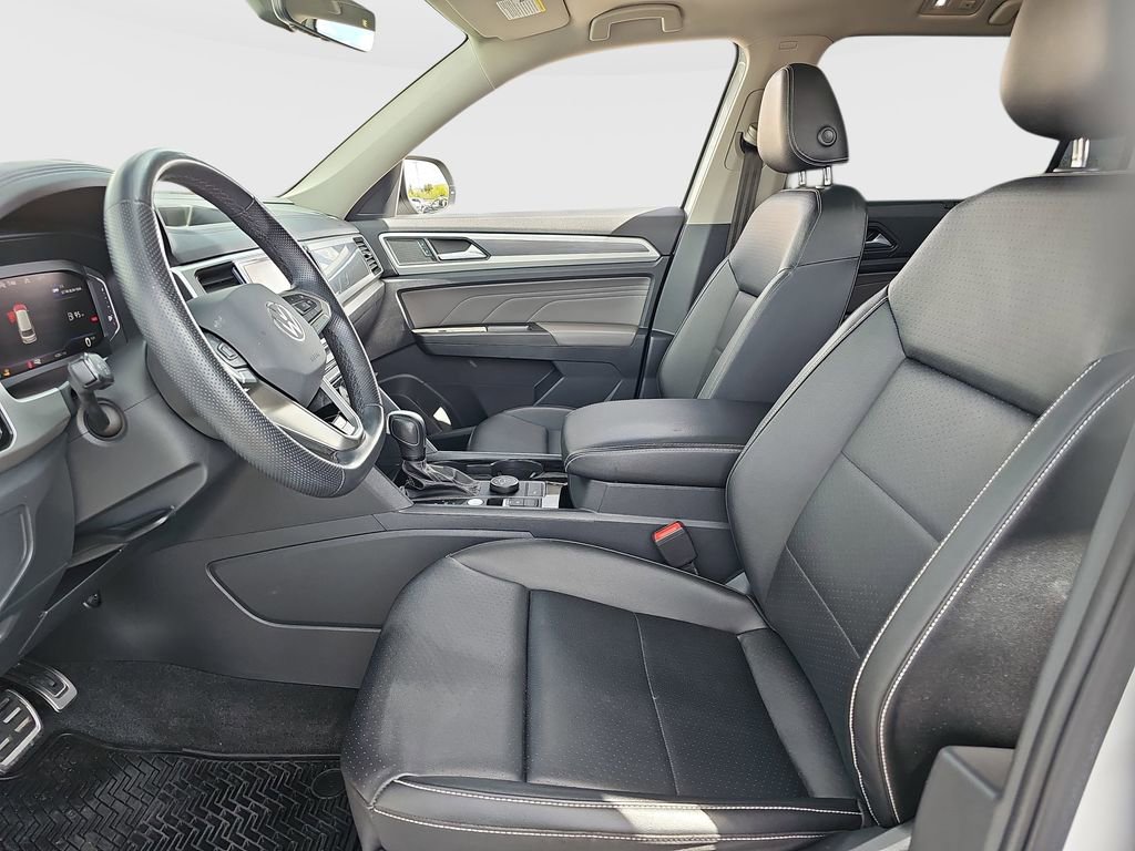 Used 2023 Volkswagen Atlas SEL R-Line AWD/4WD image 17