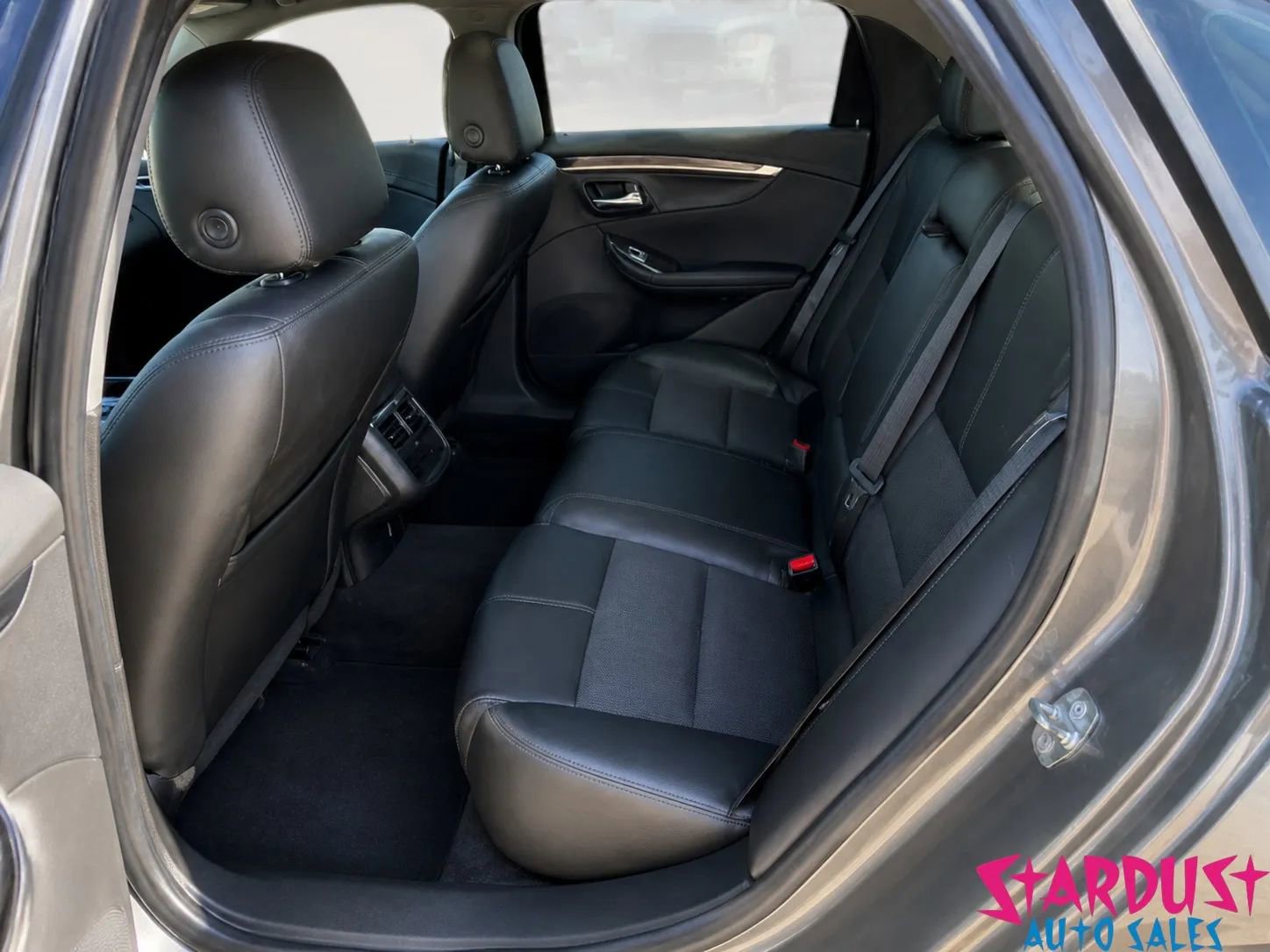Used 2019 Chevrolet Impala LT FWD image 10