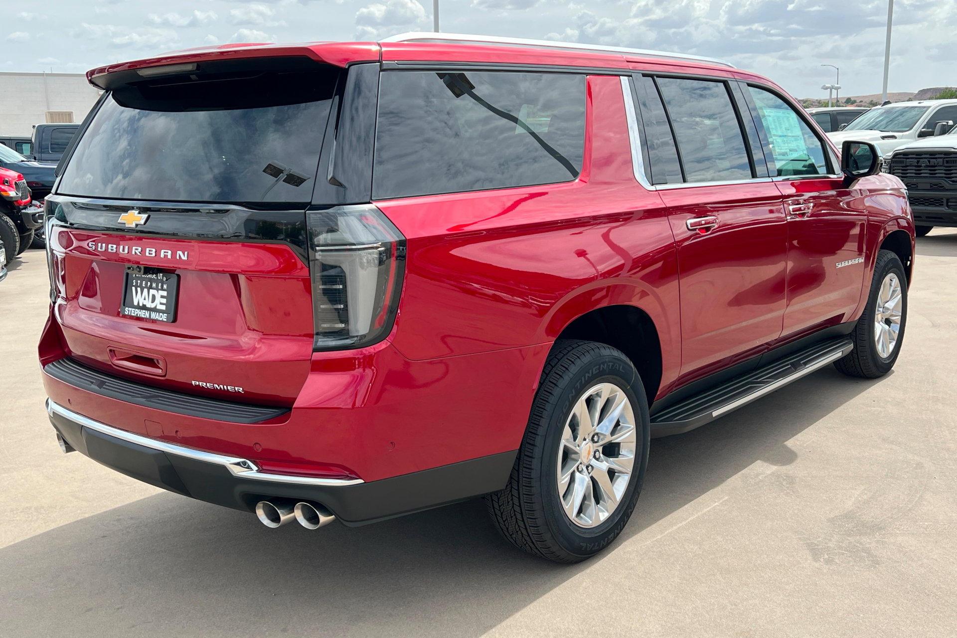 New 2026 Chevrolet Suburban Premier AWD/4WD image 6