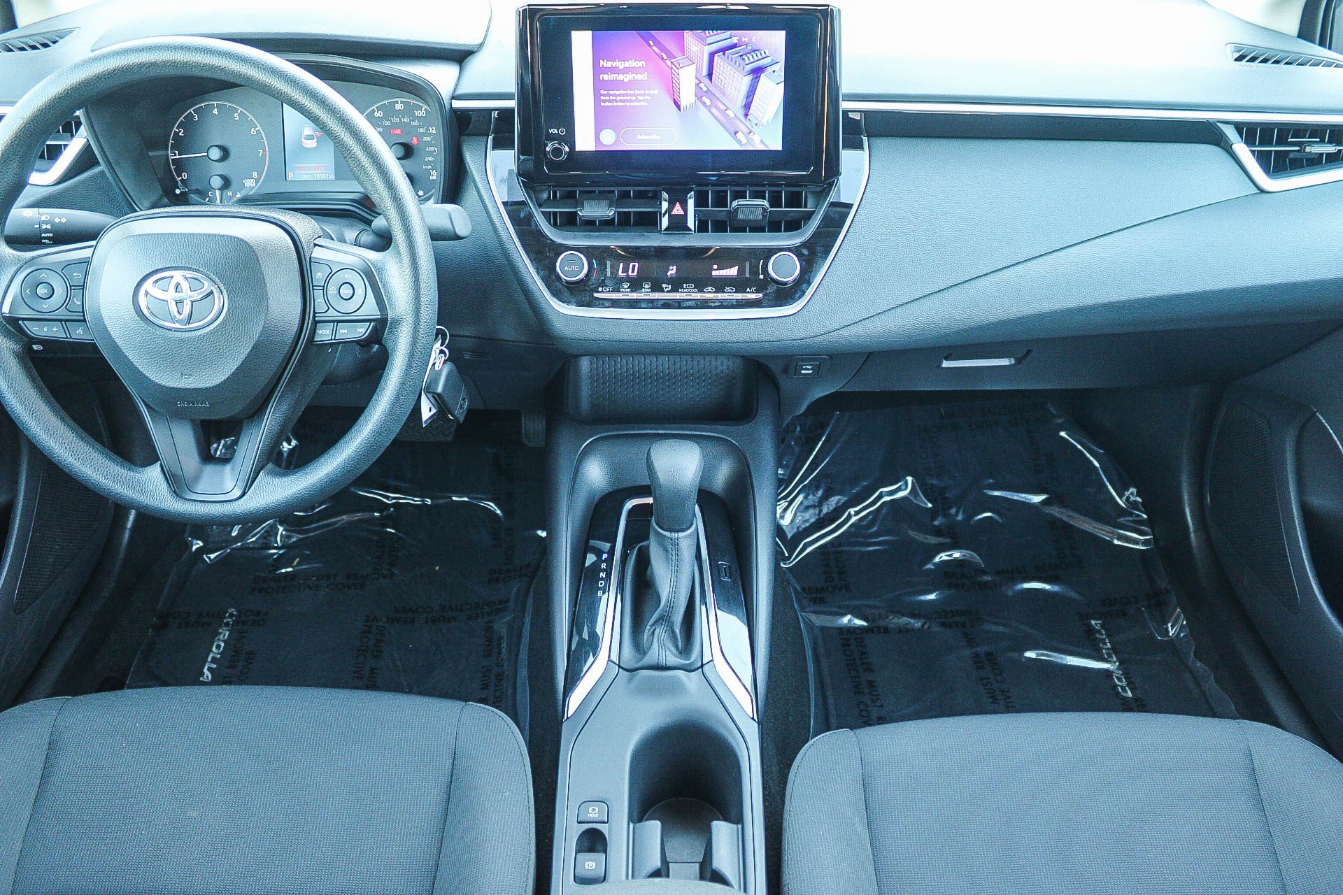 Certified 2024 Toyota Corolla LE FWD image 13