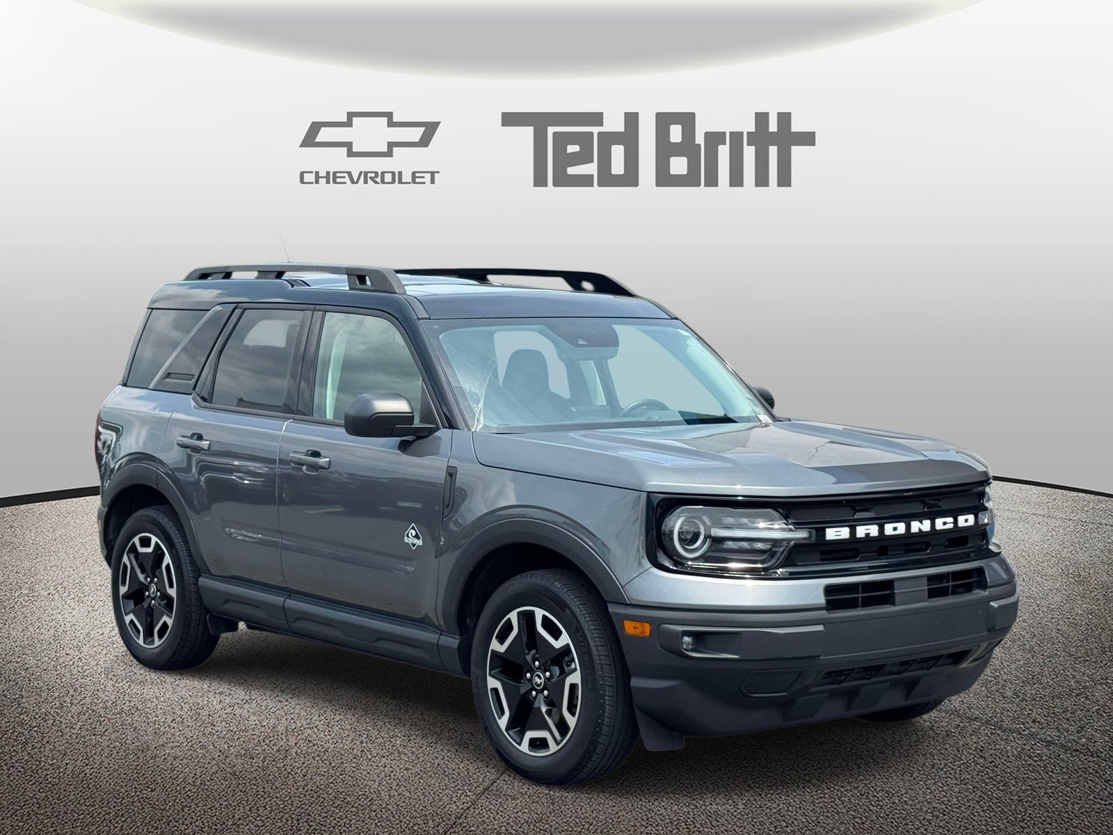 Used 2024 Ford Bronco Sport Outer Banks w/ Tech Package AWD/4WD image 3