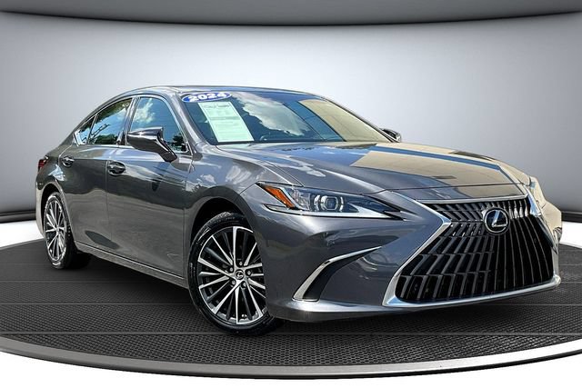 Used 2024 Lexus ES 350 w/ Premium Package FWD image 3