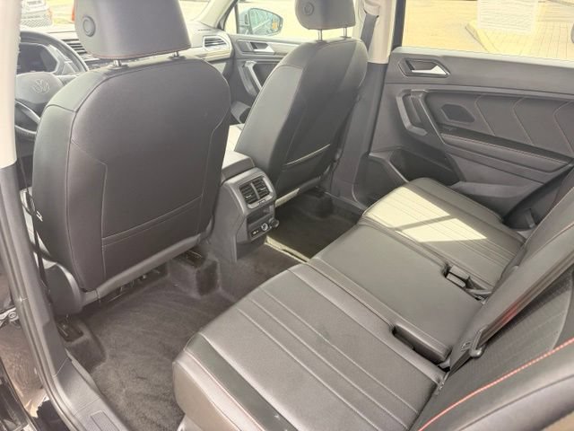 Certified 2024 Volkswagen Tiguan Wolfsburg Edition AWD/4WD image 13