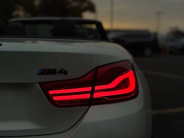 Used 2019 BMW M4 Convertible w/ Competition Package image 13