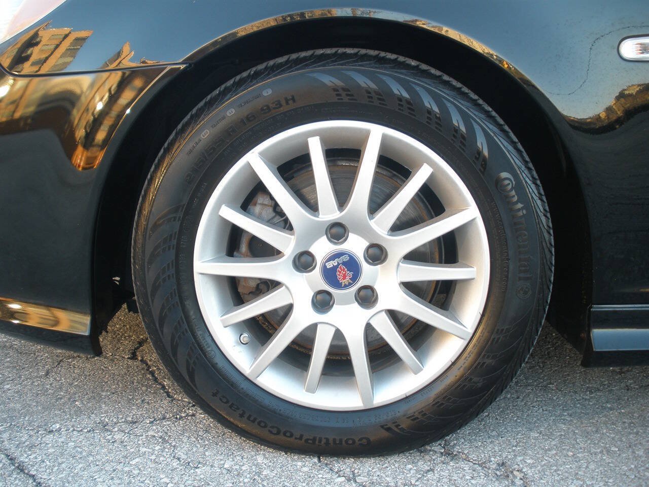 Used 2009 Saab 9-3 2.0T w/ Cold Weather Package FWD image 40