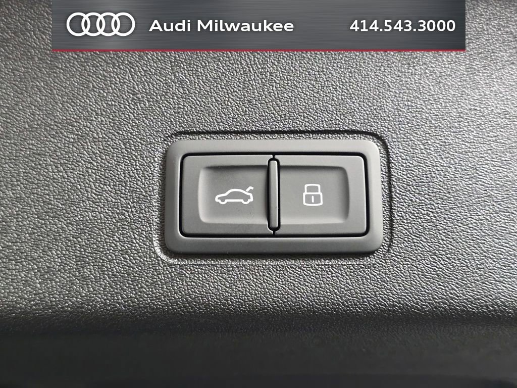 New 2026 Audi Q3 quattro 2.0T AWD/4WD image 10
