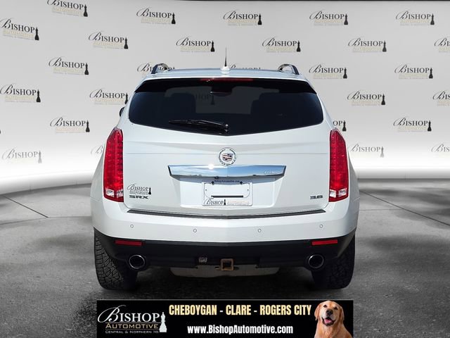 Used 2015 Cadillac SRX Luxury w/ Driver Awareness Package FWD image 17