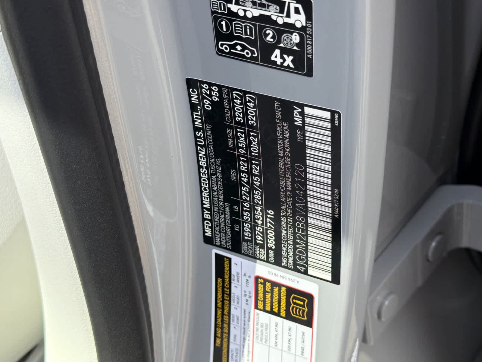 New 2027 Mercedes-Benz EQS 400 4MATIC SUV image 29