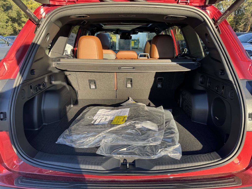 New 2026 Subaru Forester Touring AWD/4WD image 7