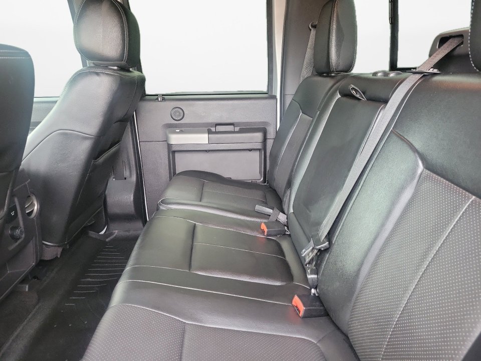 Used 2015 Ford F250 Lariat w/ Chrome Package image 16