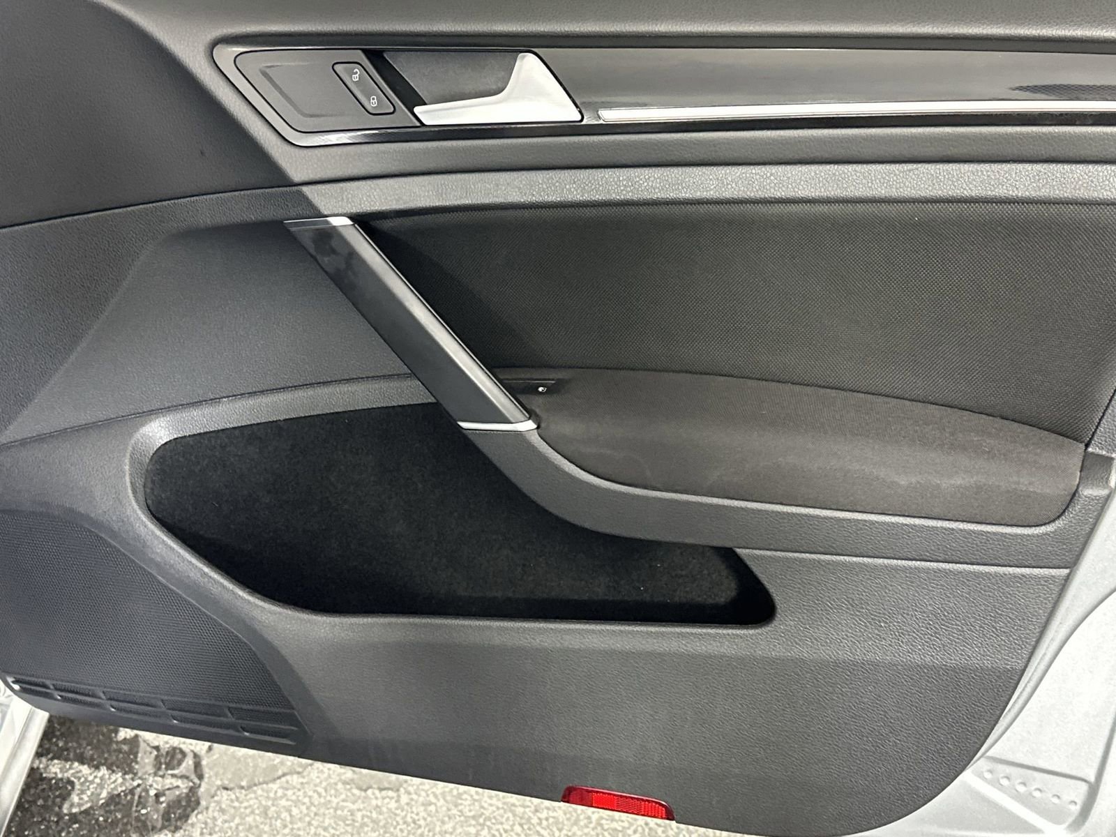 Used 2017 Volkswagen GTI S image 35