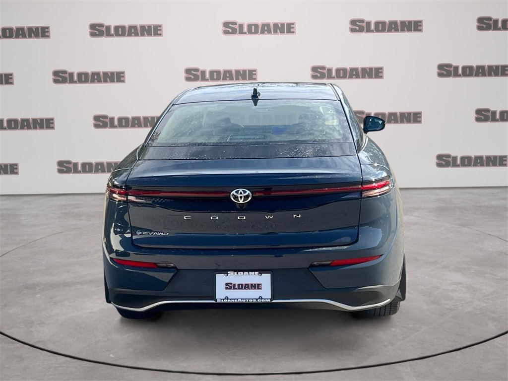 New 2026 Toyota Crown XLE image 4