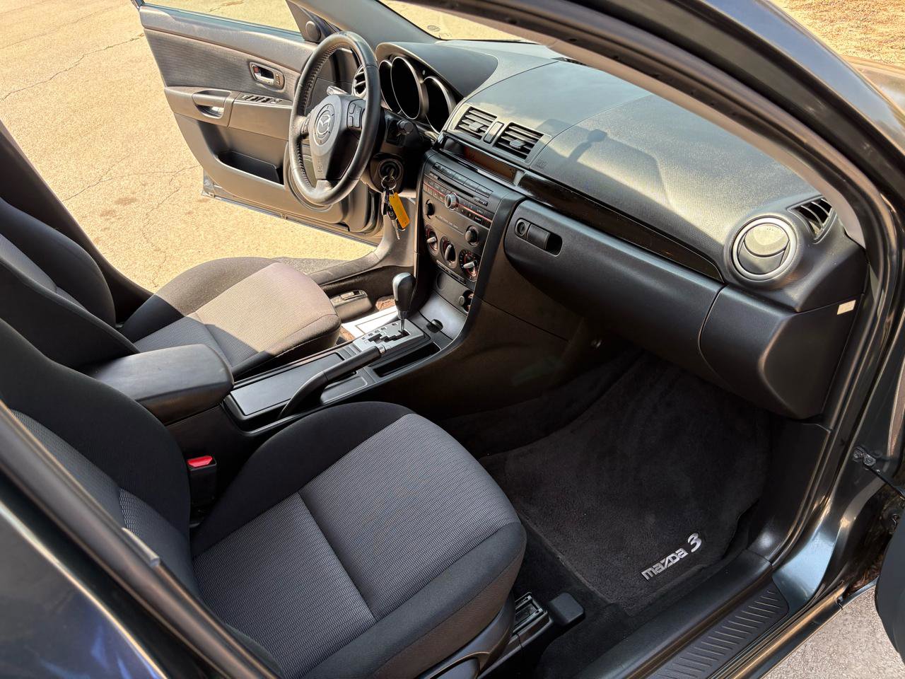 Used 2009 MAZDA MAZDA3 i Touring Value image 28