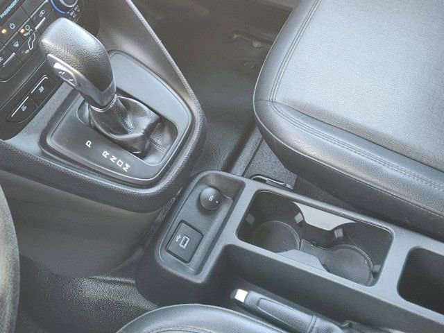 Used 2020 Ford Transit Connect XL image 22