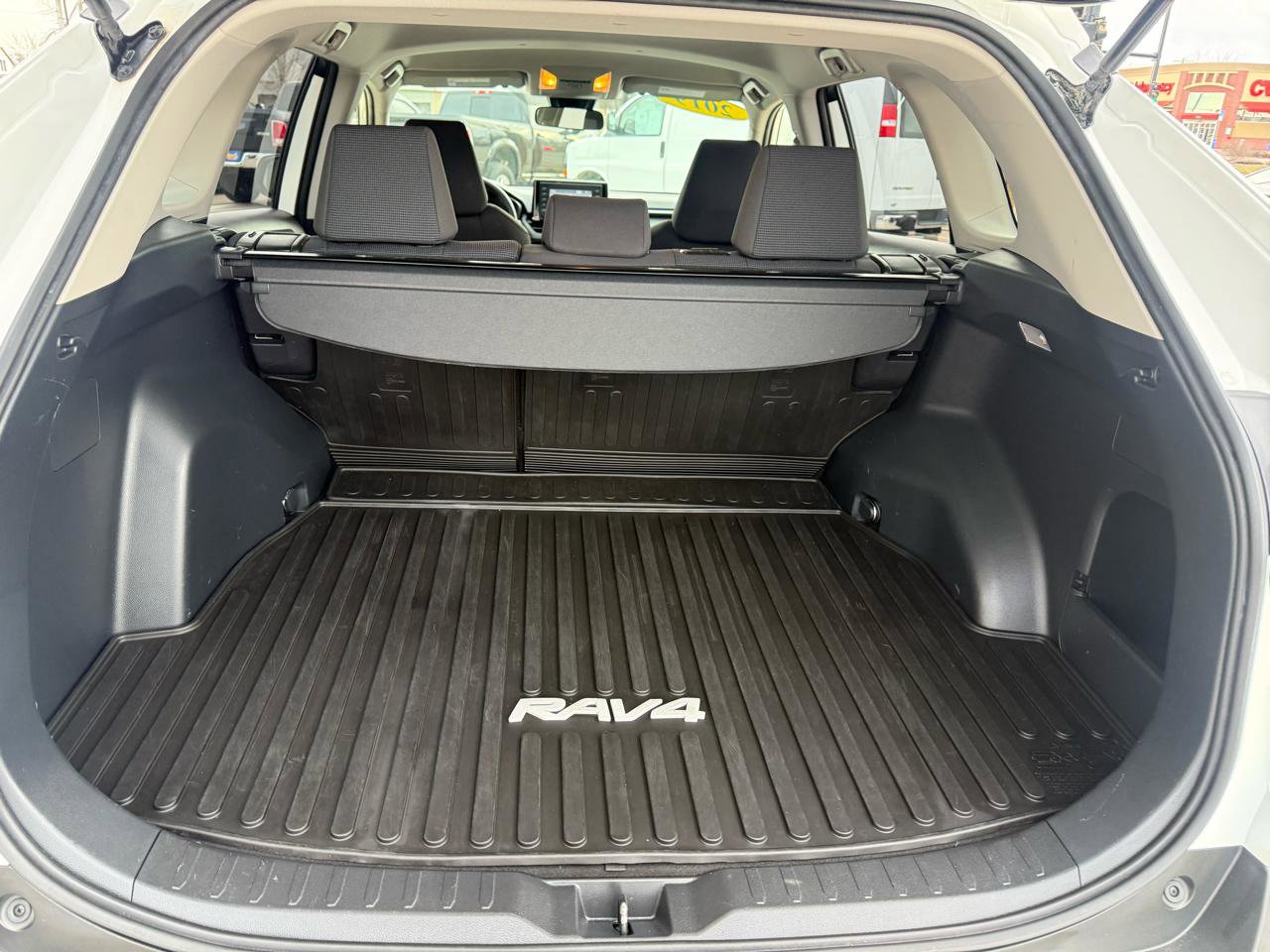 Used 2019 Toyota RAV4 LE w/ All Weather Liner Package image 18