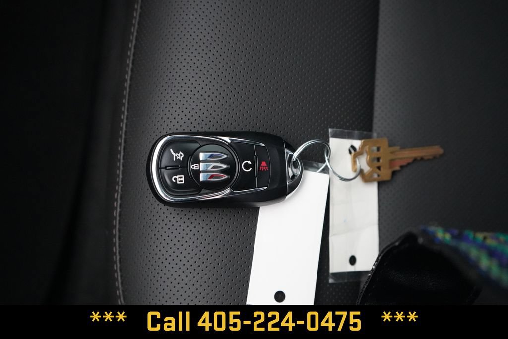 Used 2025 Buick Envista Avenir FWD image 39