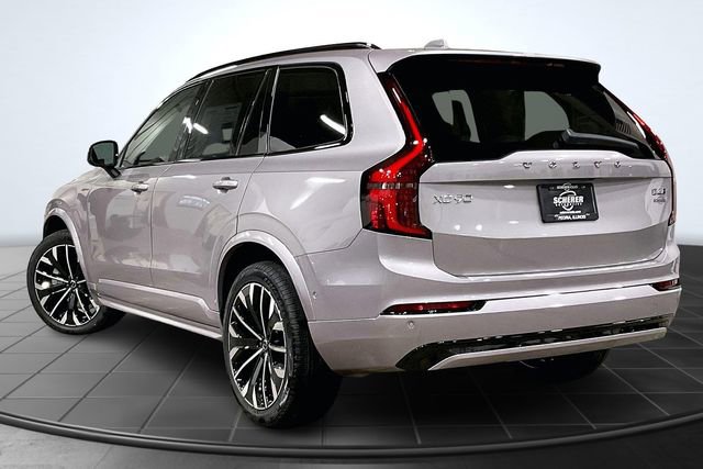 New 2026 Volvo XC90 B6 Ultra w/ Lounge Package image 4