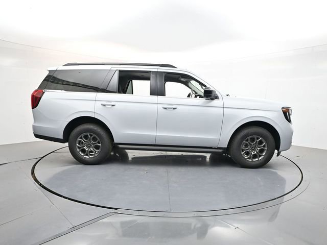 New 2026 Ford Expedition Active AWD/4WD image 8