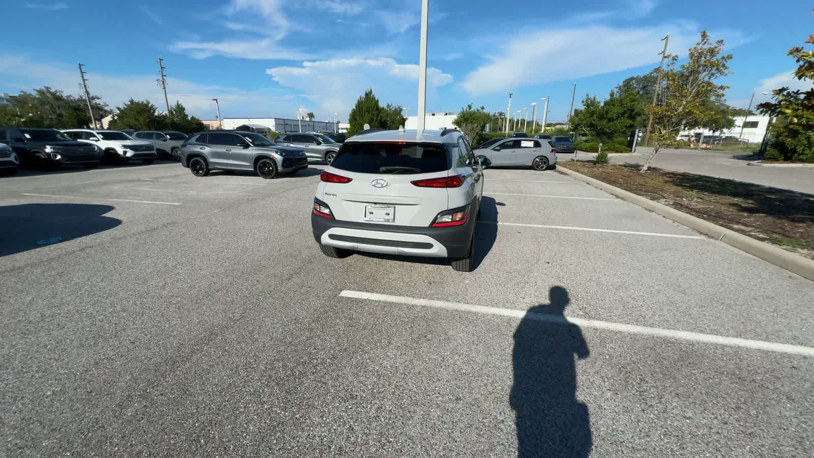 Used 2022 Hyundai Kona SEL FWD image 7