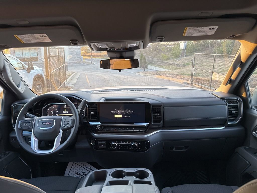 New 2026 GMC Sierra 1500 Elevation image 25