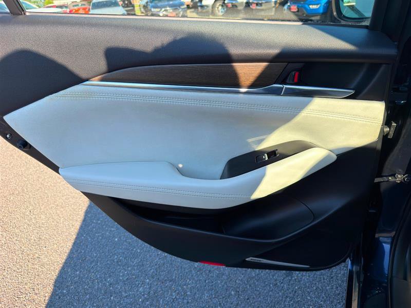 Used 2018 MAZDA MAZDA6 Signature FWD image 18