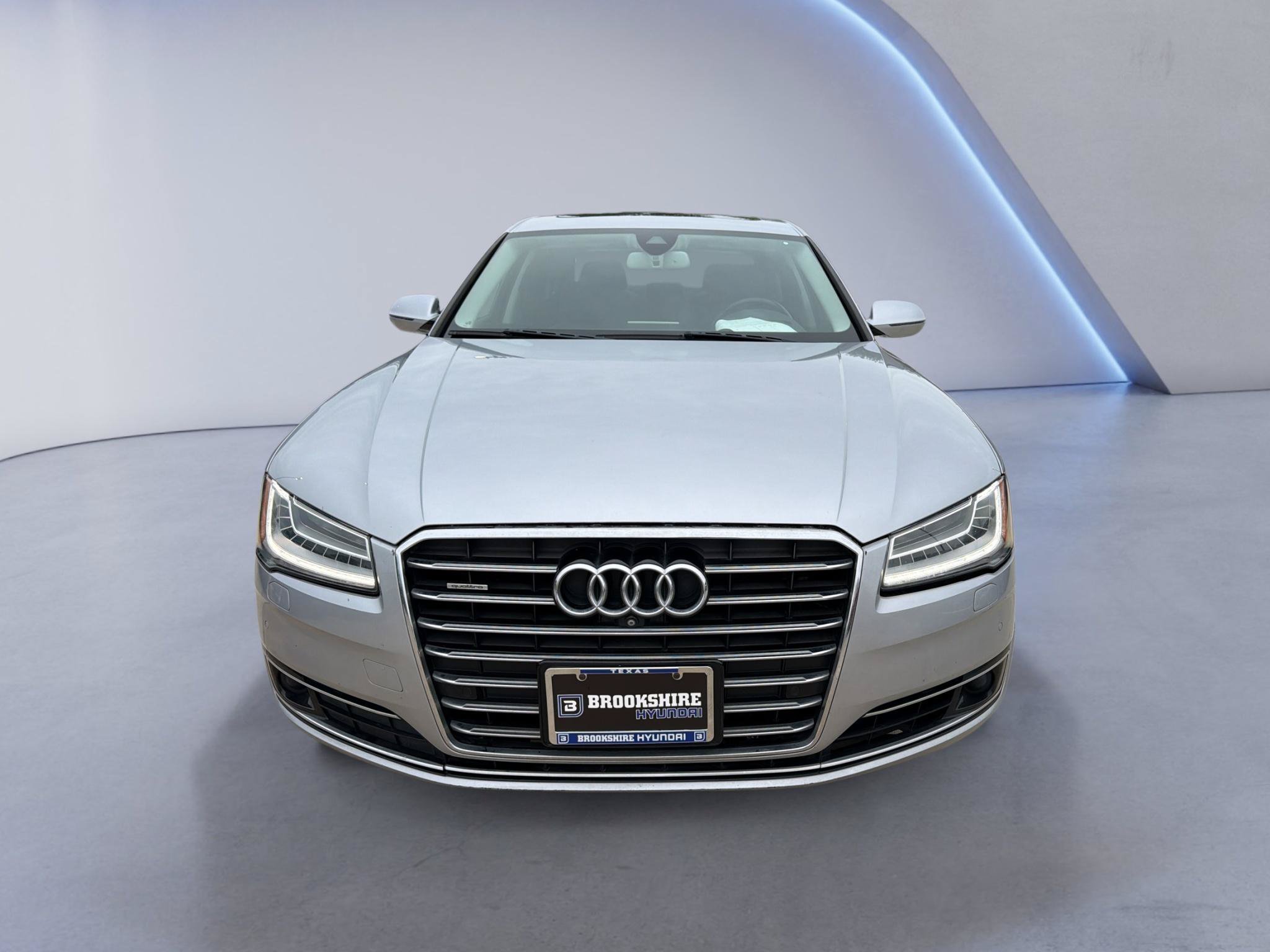 Used 2015 Audi A8 L 4.0T AWD/4WD image 2