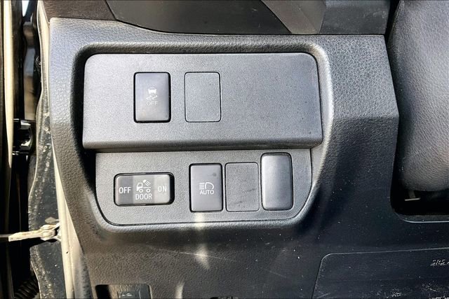 Used 2023 Toyota Tacoma SR5 image 16