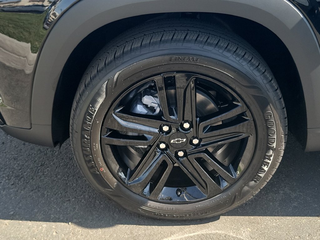 New 2026 Chevrolet Trax ACTIV w/ Driver Confidence Package FWD image 27
