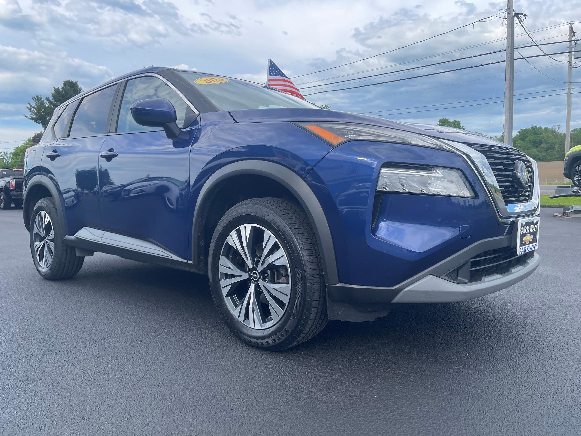 Used 2023 Nissan Rogue SV