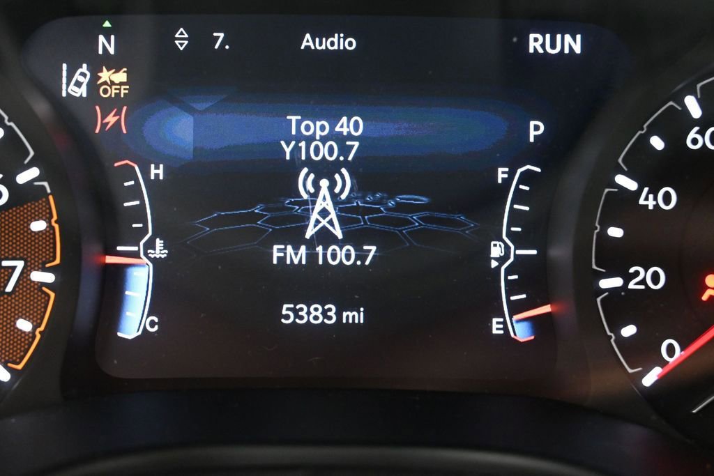 Used 2023 Jeep Compass Limited AWD/4WD image 13