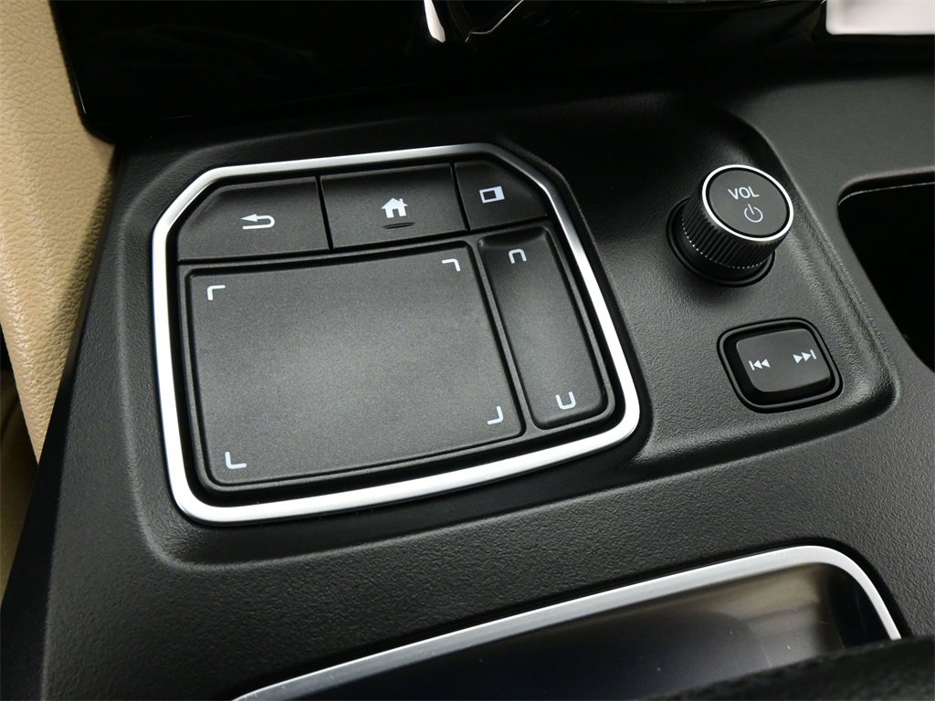 Used 2024 Acura MDX SH-AWD image 16